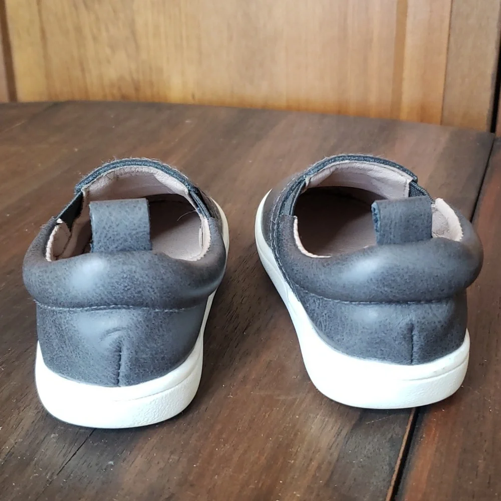 Monkey Feet Leather Loafer Slip-On Shoe Sz 12-18M